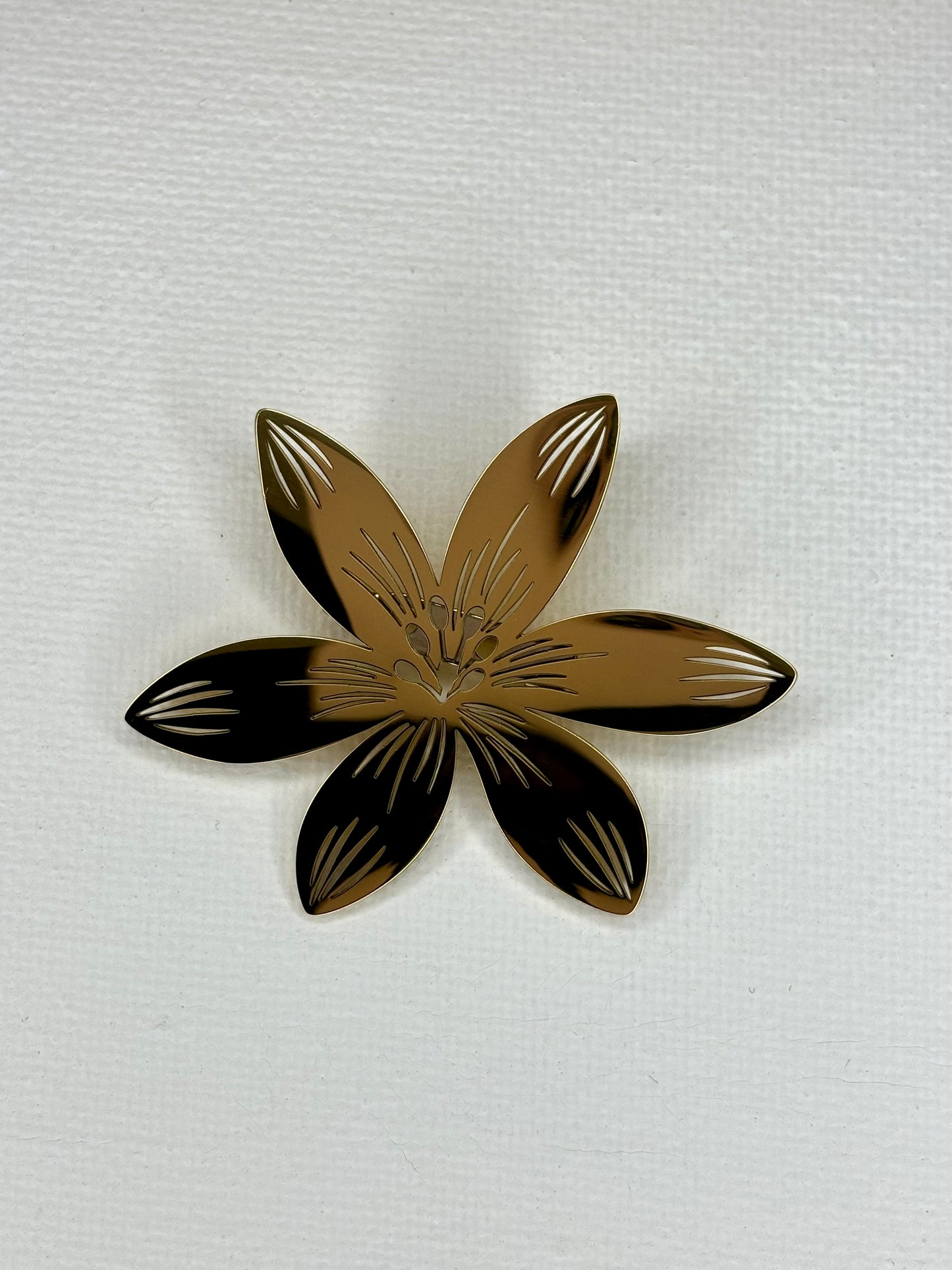 Broche Ava